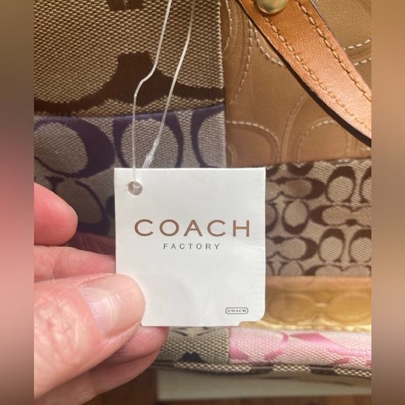 NEW LOWER PRICE VINTAGE Coach F11711 m patchwork tote pink & gold NEW WITH TAGS - Picture 8 of 15